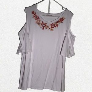 Bella by Kim Gravel cold shoulder white top with flower embroidered XL